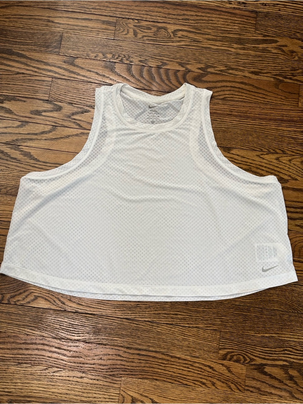 Women’s Nike White Mesh Cropped Tank Top | XL